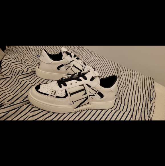 Valentino shoes - Picture 2 of 8